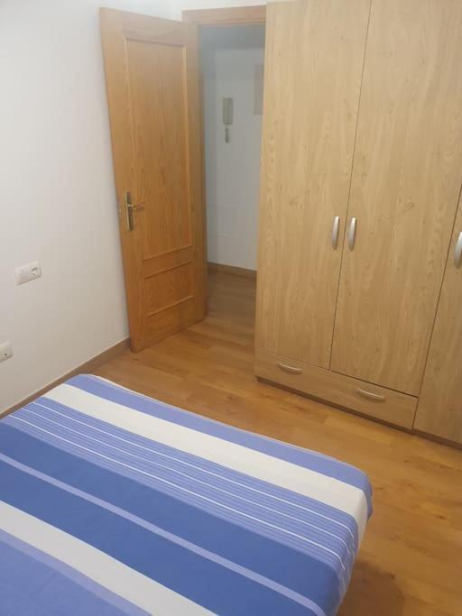 2F, Aire Acondic, 80M2, 2 Dormitorios, 4 Huespedes, Wifi Gratis La Línea de la Concepción Kültér fotó