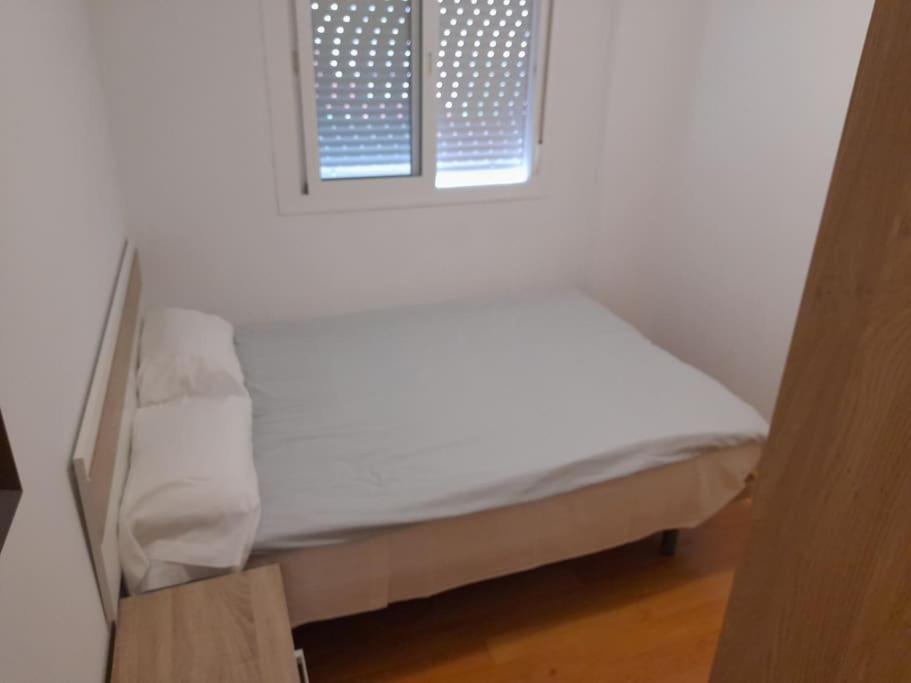 2F, Aire Acondic, 80M2, 2 Dormitorios, 4 Huespedes, Wifi Gratis La Línea de la Concepción Kültér fotó